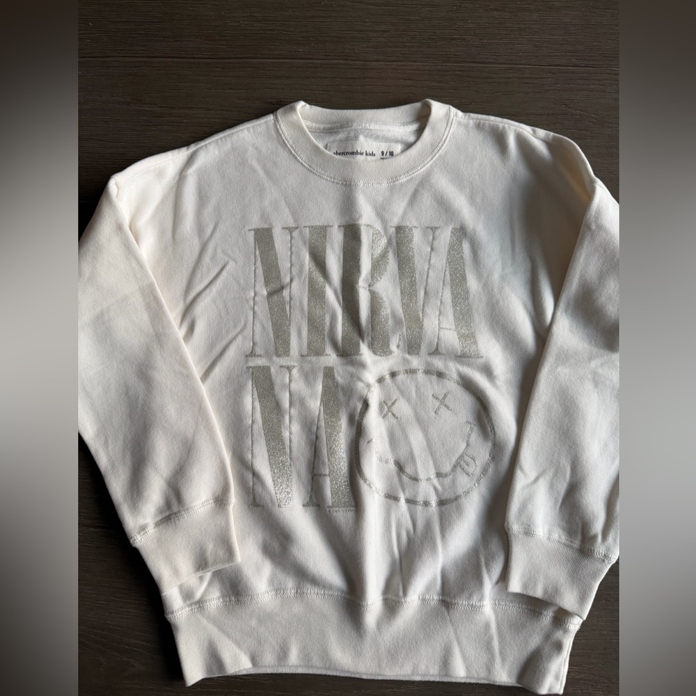 Abercrombie kids Nirvana Graph Sweatshirt NWT 9/10